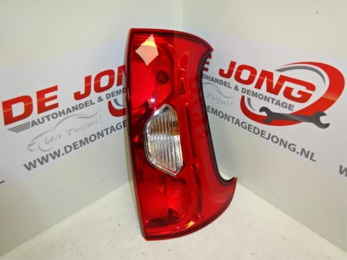 Feu arrière droit d'un Fiat Panda, Autos : Pièces & Accessoires, Éclairage, Fiat, Utilisé, 3 mois de garantie, Enlèvement ou Envoi