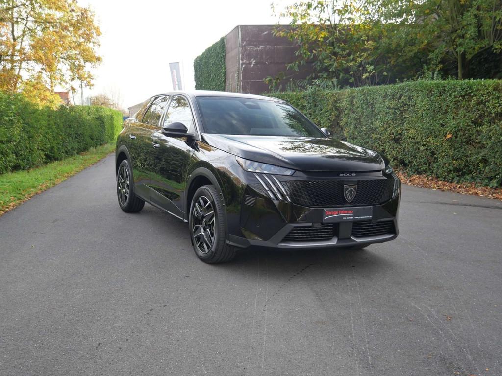 Peugeot 3008 GT HYBRID 145 PK (bj 2024, automaat), Gebruikt, 1199 cc, 136 pk, Alcantara
