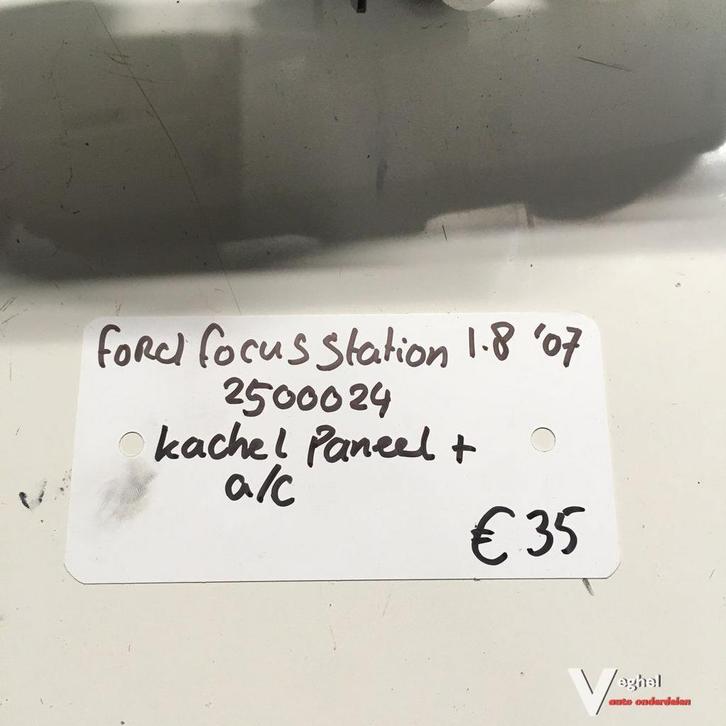 Ford Focus Station 1.8 2007 Wagennr 2500024   Kachelbedienin, Autos : Pièces & Accessoires, Tableau de bord & Interrupteurs, Utilisé