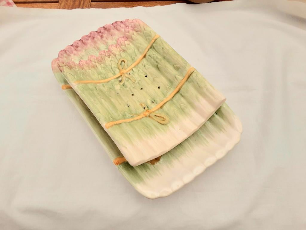 Oude aardewerken asperge schotel, Antiek en Kunst, Antiek | Keramiek en Aardewerk, Ophalen of Verzenden