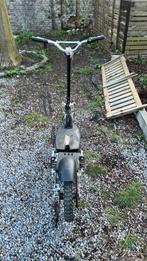 Trottinette électrique avec siège à vendre ou à échanger, Enlèvement, Utilisé