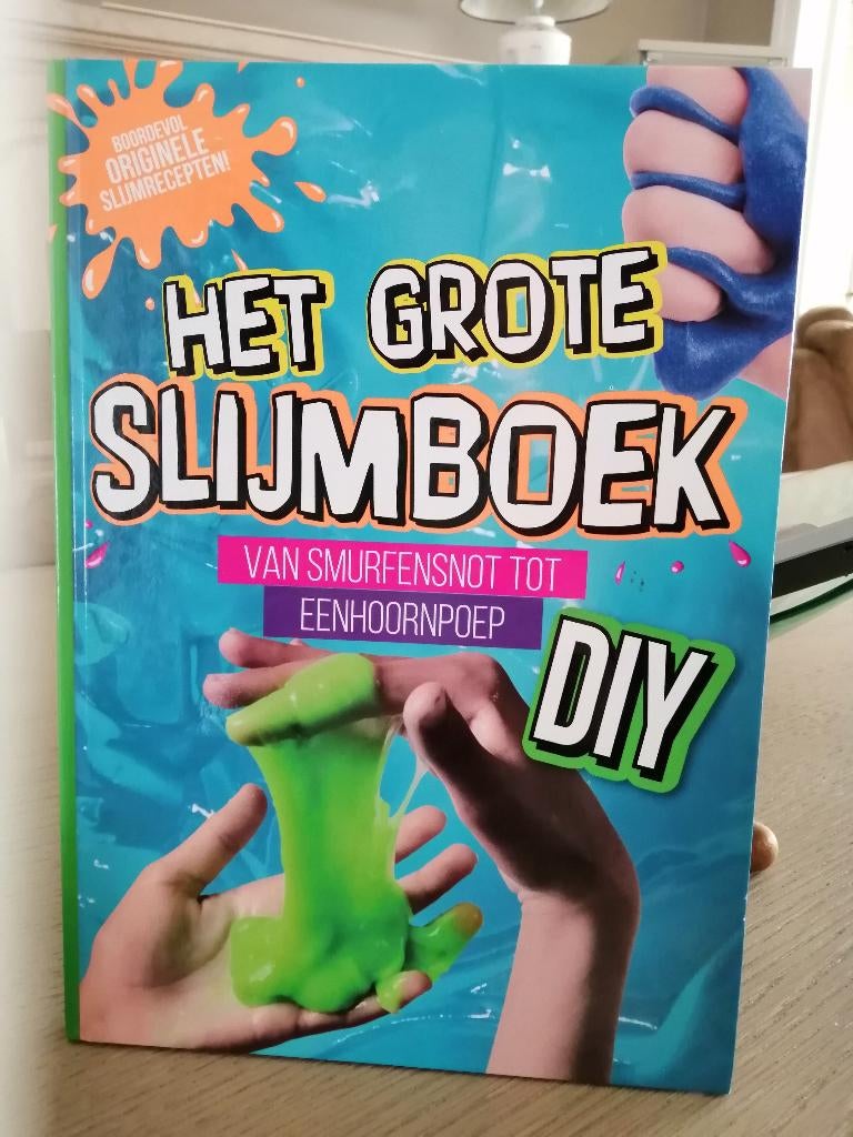 NIEUW boek " het grote slijmboek ", Ophalen of Verzenden, Nieuw