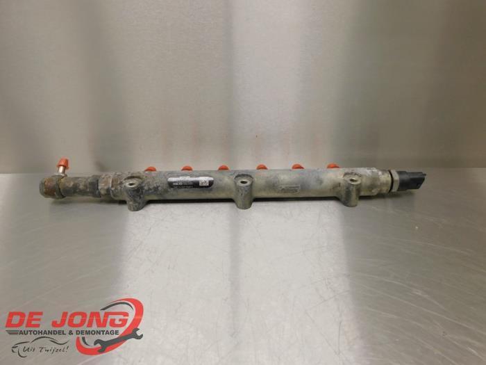 Galerij (Injectie) van een Volvo XC90, Auto-onderdelen, Brandstofsystemen, Volvo, Gebruikt, 3 maanden garantie, Ophalen of Verzenden