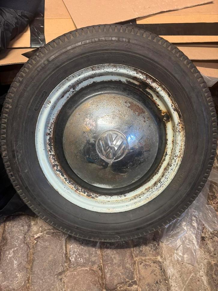 Roue VW Cox Kever + enjoliveur, Autos : Pièces & Accessoires, Pneus & Jantes, Enlèvement