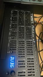 Twist fm nieuwstaat twisted electrons, Musique & Instruments, Enlèvement ou Envoi, Comme neuf