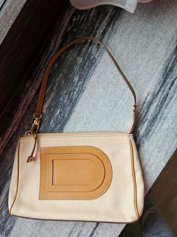 pochette + miroir de Delvaux, Bijoux, Sacs & Beauté, Sacs | Sacs Femme, Envoi