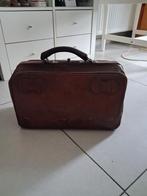 Antieke dokterstas., Enlèvement