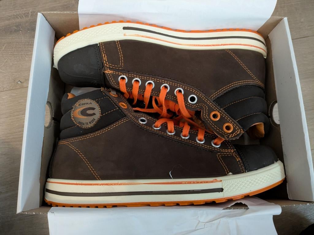 Werkschoenen nieuw maat 42, Ophalen