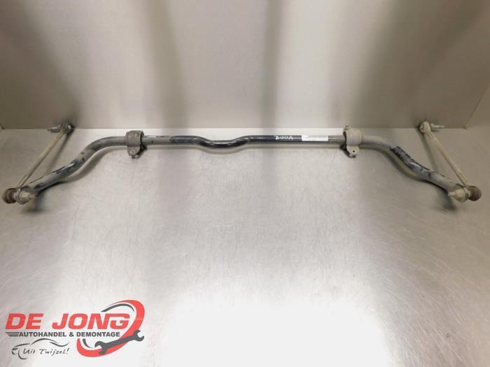 Stabilisatorstang voor van een Mercedes GLA, Auto-onderdelen, Ophanging en Onderstel, Mercedes-Benz, Gebruikt, 3 maanden garantie