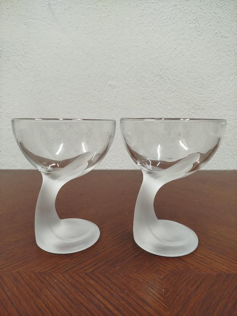 2 glazen Jerba dessertcoupes Bormioli Rocco, Ophalen of Verzenden, Overige stijlen, Glas, Schaal of Schalen