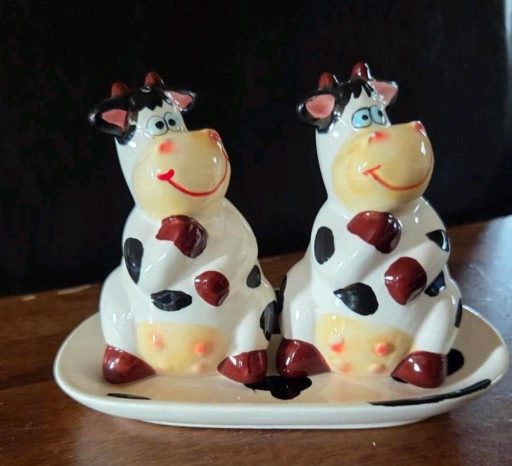Salière et poivrière en forme de vache, Enlèvement ou Envoi, Comme neuf, Céramique