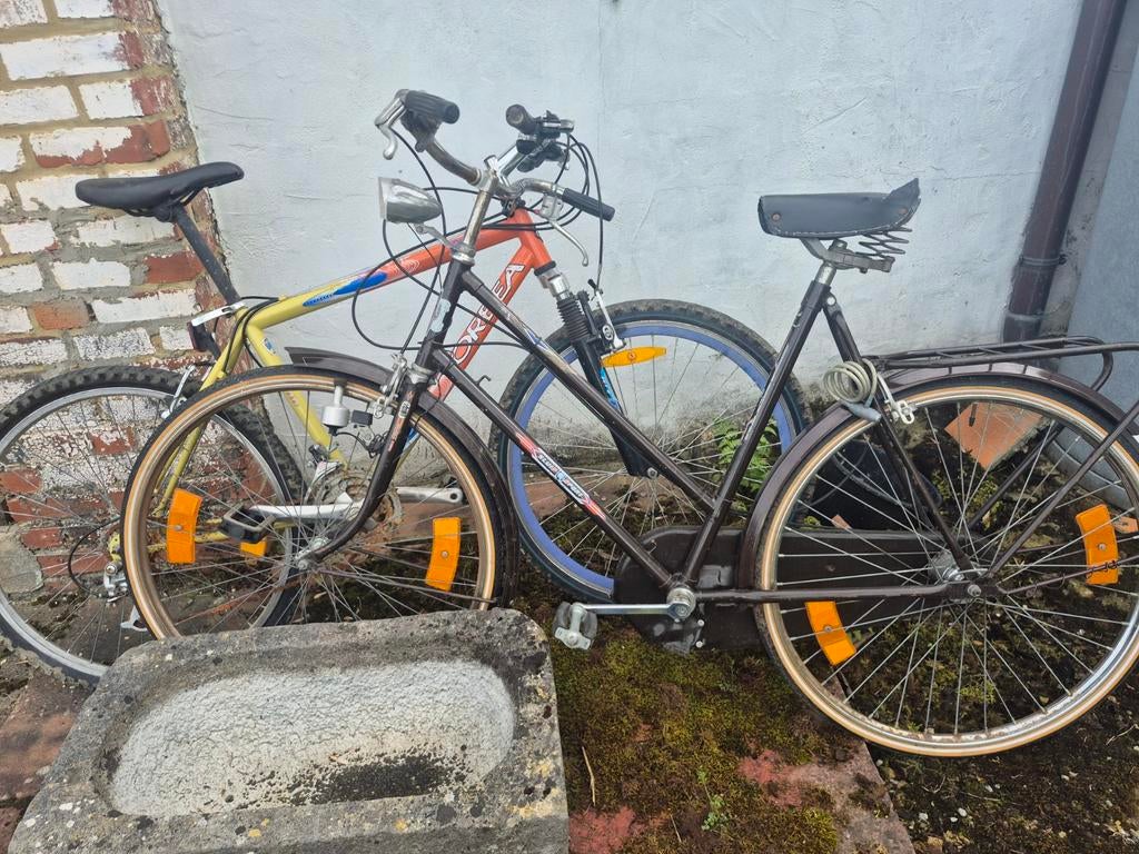 Velos, Vélos & Vélomoteurs