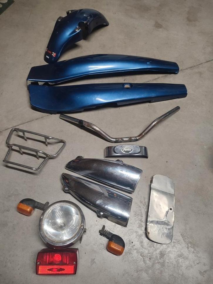 Derbi Fenix 50cc onderdelen, Fietsen en Brommers, Brommeronderdelen | Algemeen, Koplamp, Ophalen of Verzenden