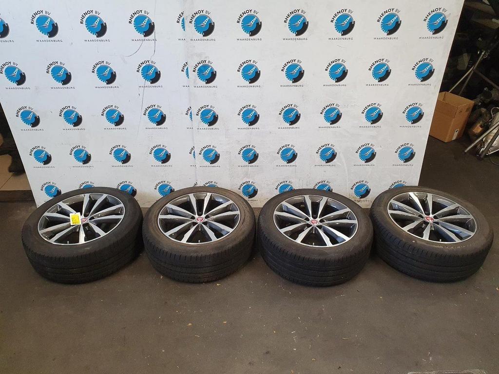 JAGUAR F-PACE X761  VELGEN SET 2020, Ophalen of Verzenden, Nieuw, Stiba lid