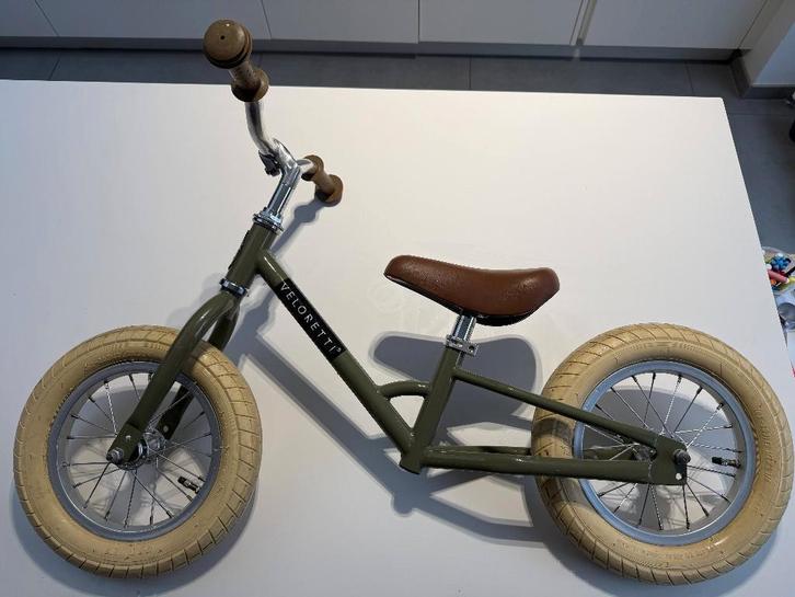 Veloretti Mini 12" (Desert Moss) zo goed als nieuw!, Fietsen en Brommers, Fietsen | Driewielers, Zo goed als nieuw, Verstelbare zitting