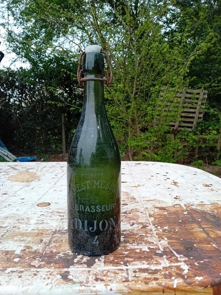 Ancienne brasserie de bouteilles de bière vintage Ernest Mes, Collections, Enlèvement ou Envoi