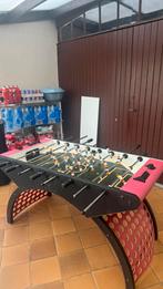 Een voetbaltafel, Ophalen, Gebruikt