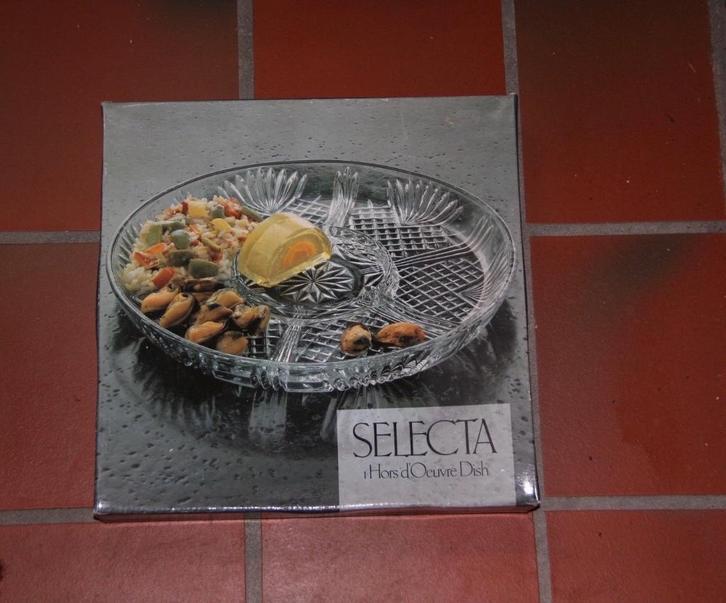 Glazen schotels en kommetjes NIEUW, Huis en Inrichting, Keuken | Servies, Nieuw, Schaal of Schalen, Glas, Ophalen of Verzenden