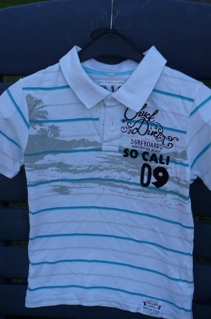 Witte polo met blauwe streep Bio katoen (K327), Kinderen en Baby's, Kinderkleding | Maat 134, Ophalen of Verzenden, Zo goed als nieuw