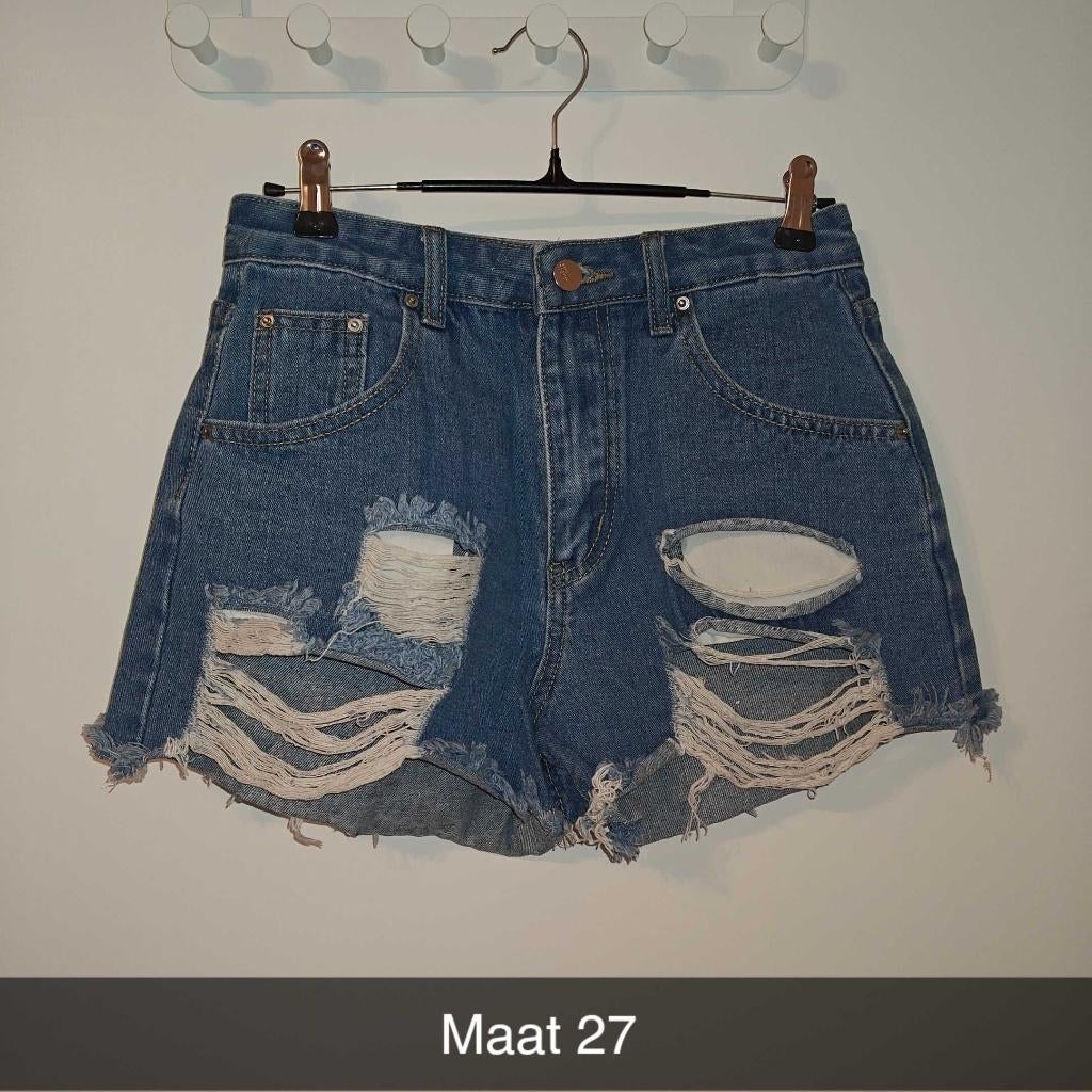 Blauwe ripped jeans short maat 27, Kort, Blauw, Ophalen of Verzenden, Zo goed als nieuw