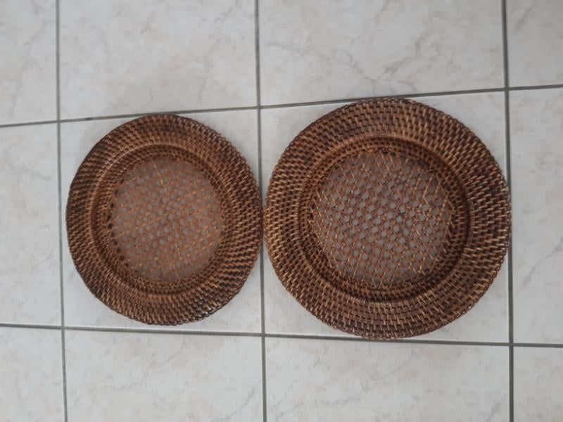 2 Rieten Onderschalen, Huis en Inrichting, Ophalen, Schaal, Rond, Zo goed als nieuw