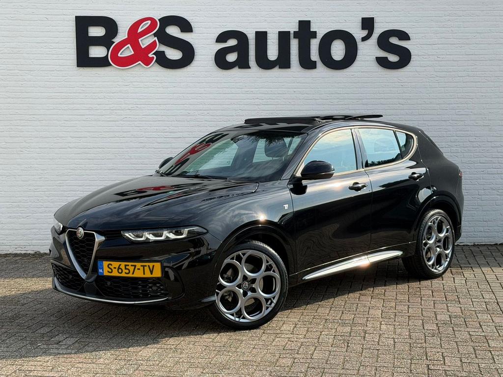 Alfa Romeo Tonale 1.5T Hybrid Ti Panorama Pdc+Camera Carplay, Auto's, Alfa Romeo, Automaat, Adaptive Cruise Control, Zwart, Zwart