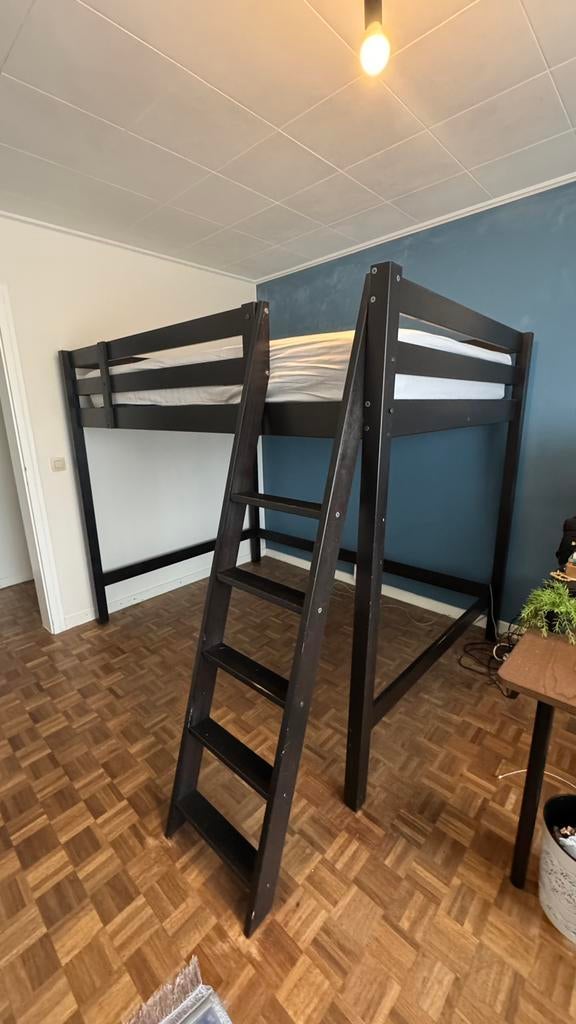 Lit IKEA à vendre 140x200 cm, Maison & Meubles, Enlèvement, Utilisé, 200 cm, Lit mezzanine