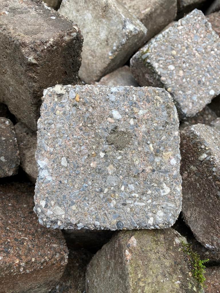 Voyelles, Jardin & Terrasse, Enlèvement, Comme neuf, Briques