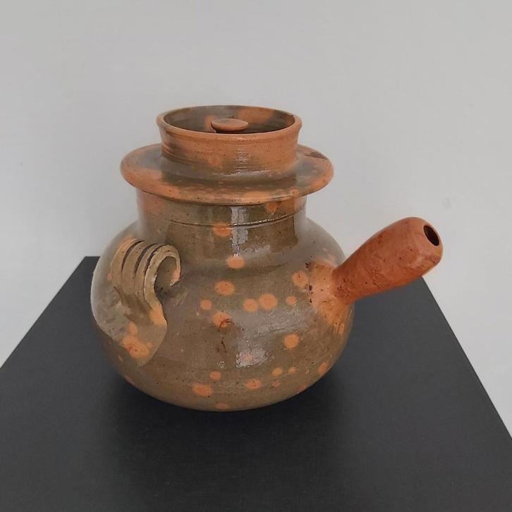 Oude franse geglazuurde aardewerken kookpot Vallauris, Antiquités & Art, Antiquités | Céramique & Poterie, Enlèvement ou Envoi