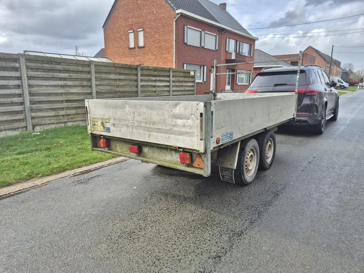 Remorque freinée 2000kg double essieu 300 X 165CM, Autos : Divers, Remorques, Comme neuf, Enlèvement ou Envoi