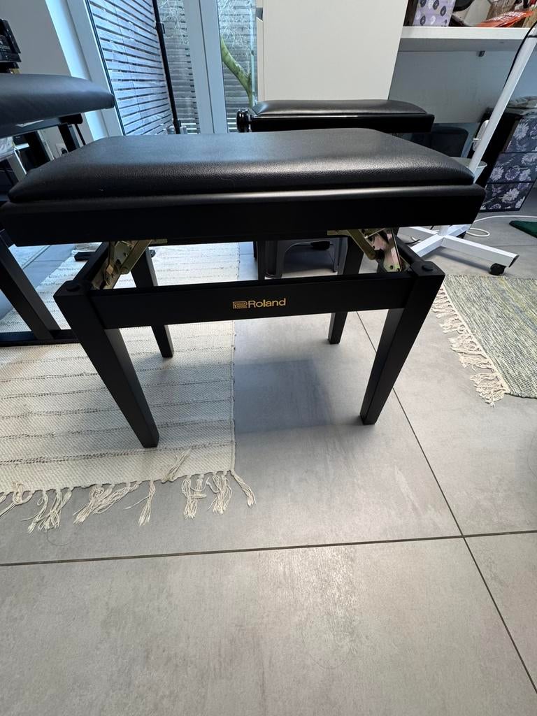 Roland piano stoel, Muziek en Instrumenten, Ophalen, Zo goed als nieuw, Piano