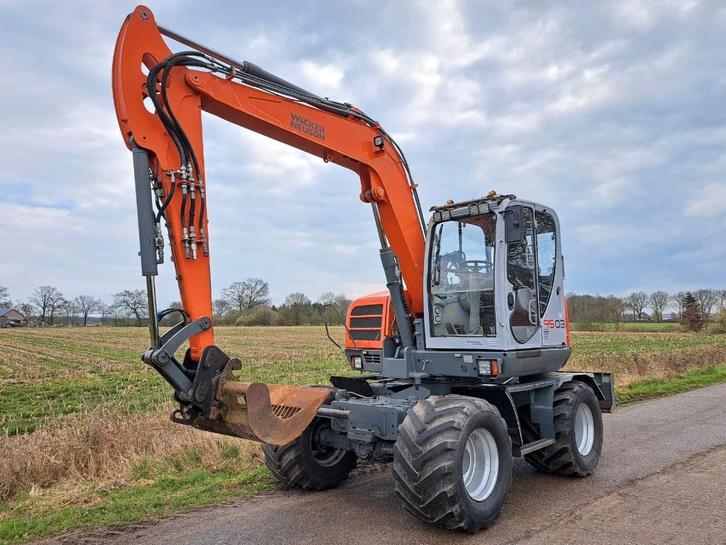 Neuson 9503 - Mobiele graafmachine, Articles professionnels, Machines & Construction | Autre, Enlèvement