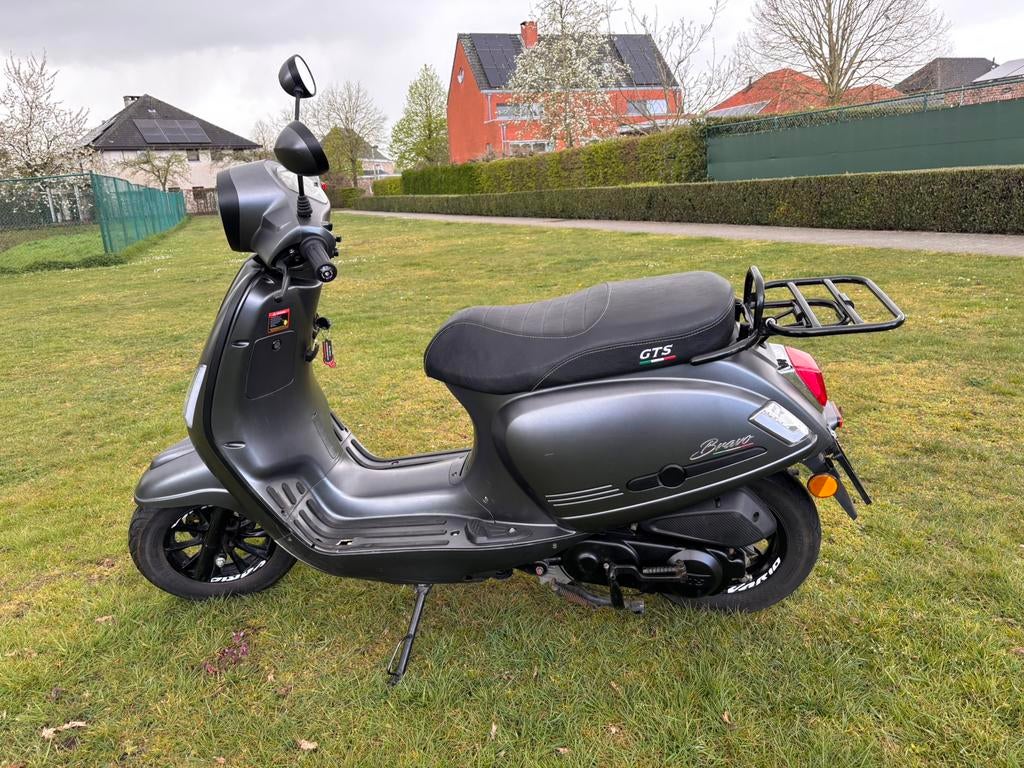 Gts bravo 2022 A klasse, Enlèvement, Comme neuf