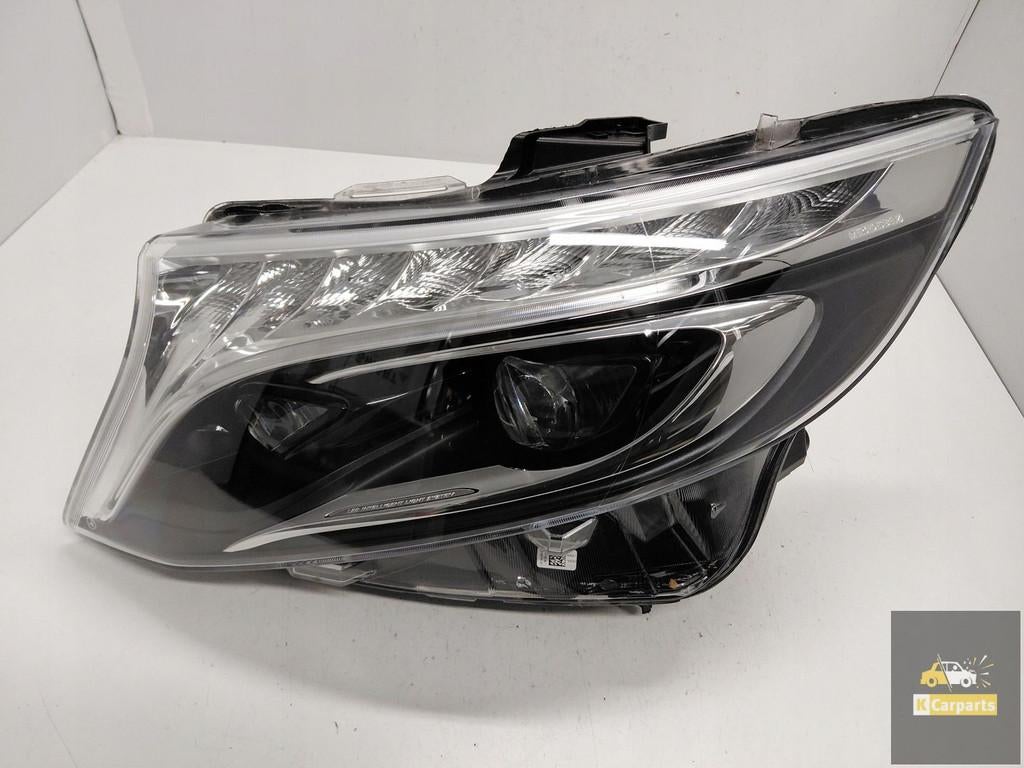 A4479061401, Mercedes V-Klasse W447 Lift Full Led ILS Zwart, Gebruikt, Mercedes-Benz AG, Mercedes-Benz, Mercedesstrasse 120
70372  Stuttgart, DE