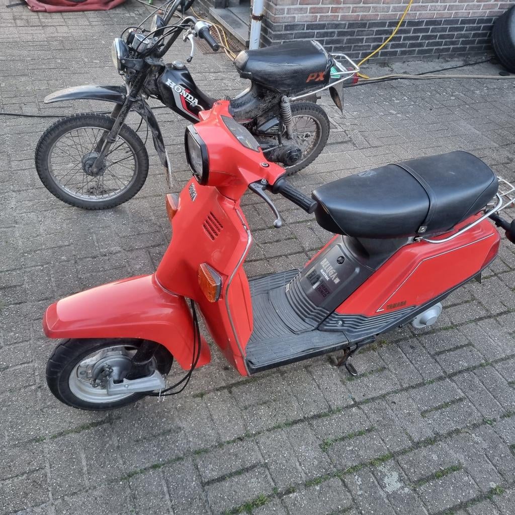Yamaha scooter oldtimer, Ophalen, Yamaha