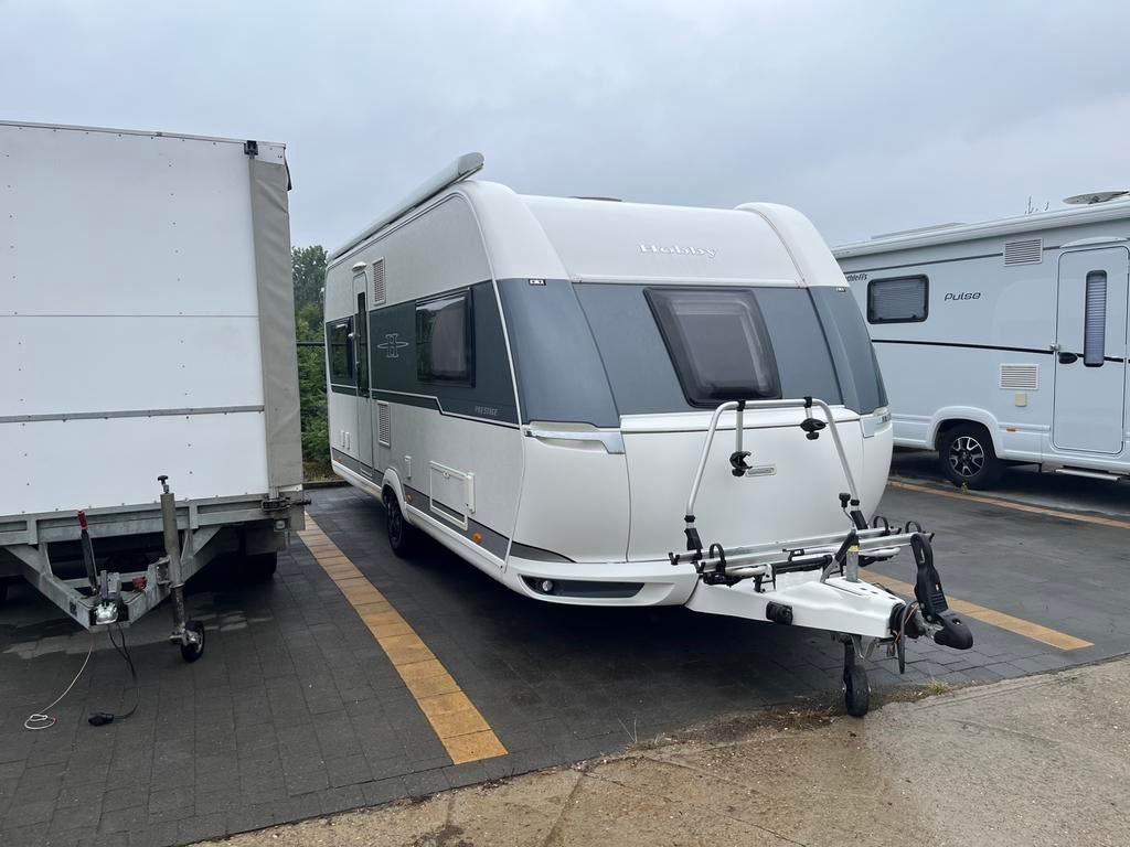 Hobby Prestige 540 UFE 2020 mover, fietsrek, luifel,, Caravanes & Camping, Caravanes, Particulier, Hobby, Grand lit, Porte-vélos