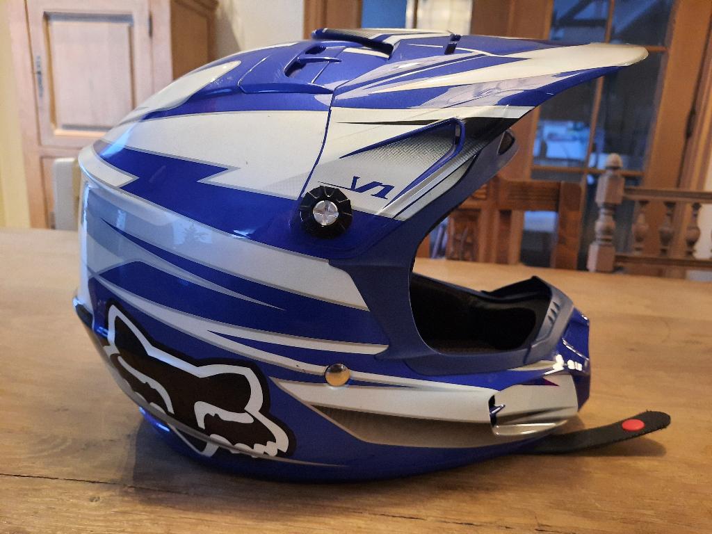 Kinderhelm Fox V1 Pilot 51-52cm, Motoren, Kleding | Motorhelmen, Kinderen, Offroadhelm, Overige merken, Tweedehands, Ophalen