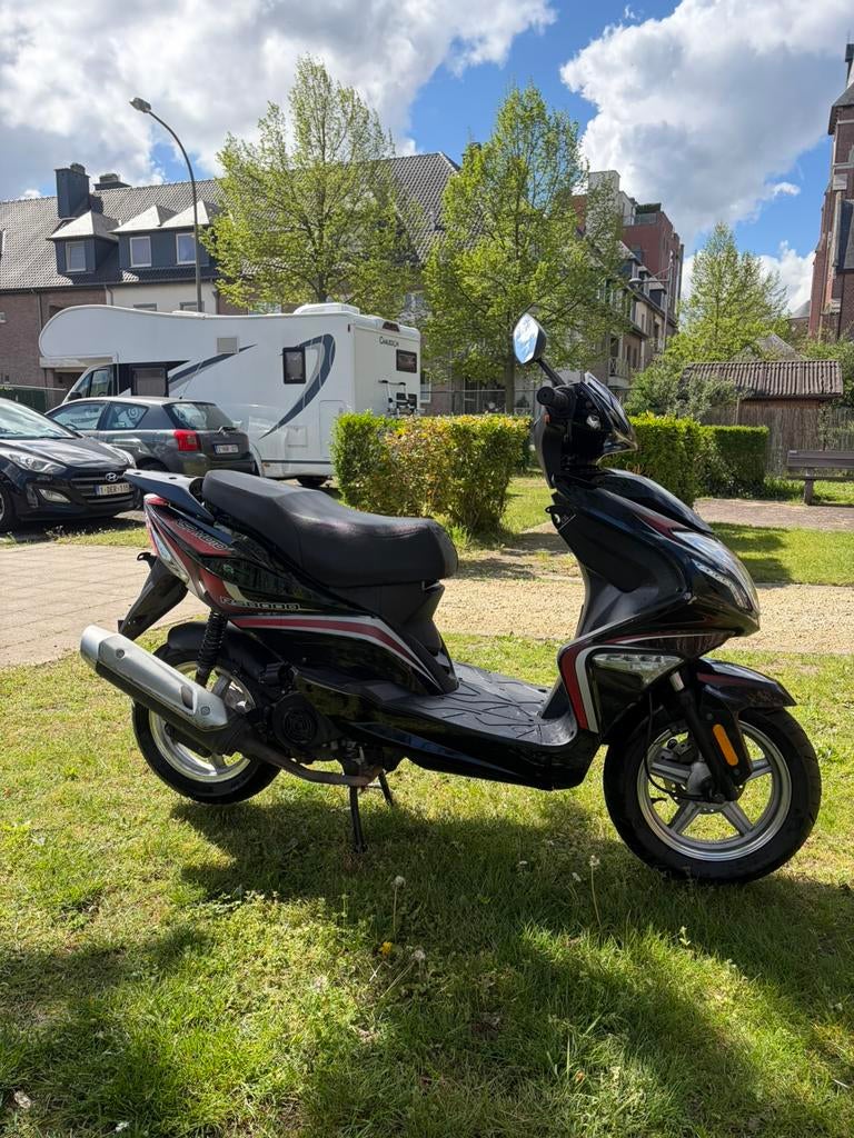 Scooter ksr moto