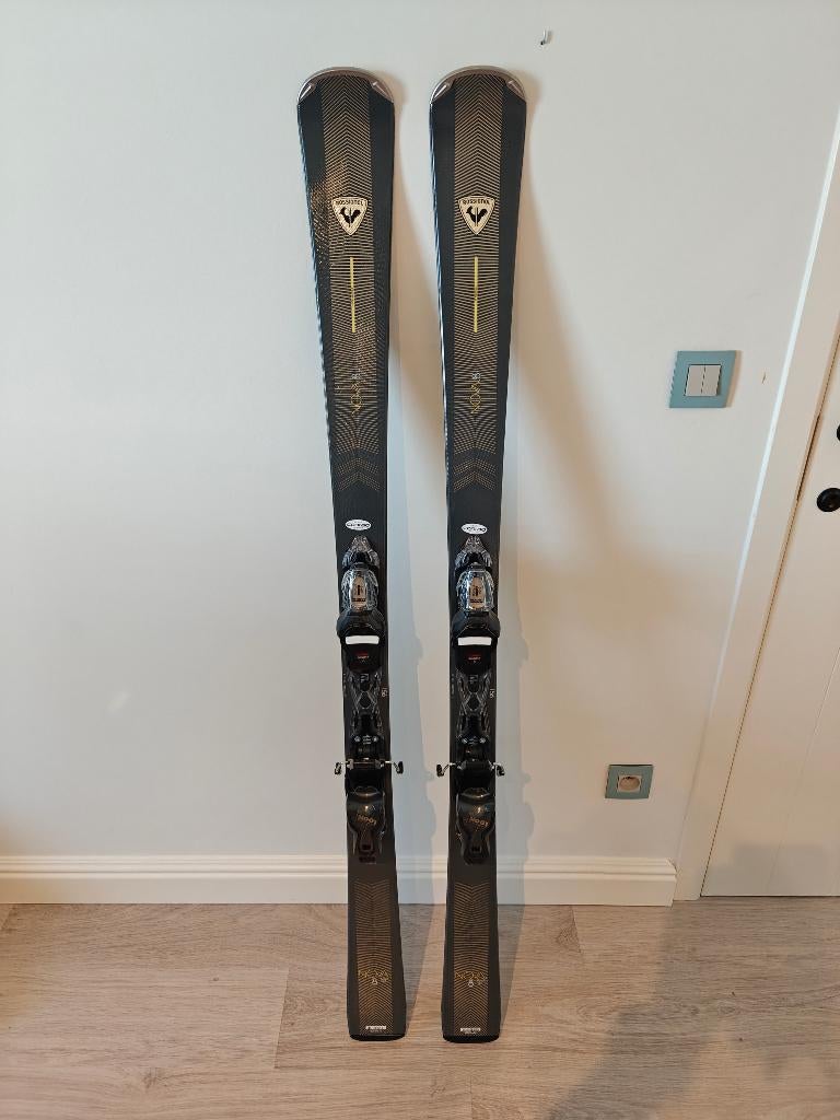 Rossignol Nova 8 - maat 156, Sport en Fitness, Skiën en Langlaufen, Zo goed als nieuw, Ski's, Ski, Rossignol, Carve, 140 tot 160 cm