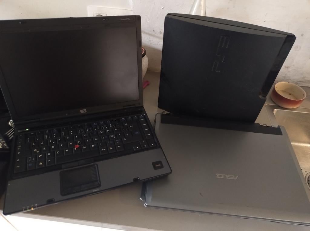 HP Compaq 6910p Notebook   .Asus F3S En PS3.Onderdelen., Ophalen