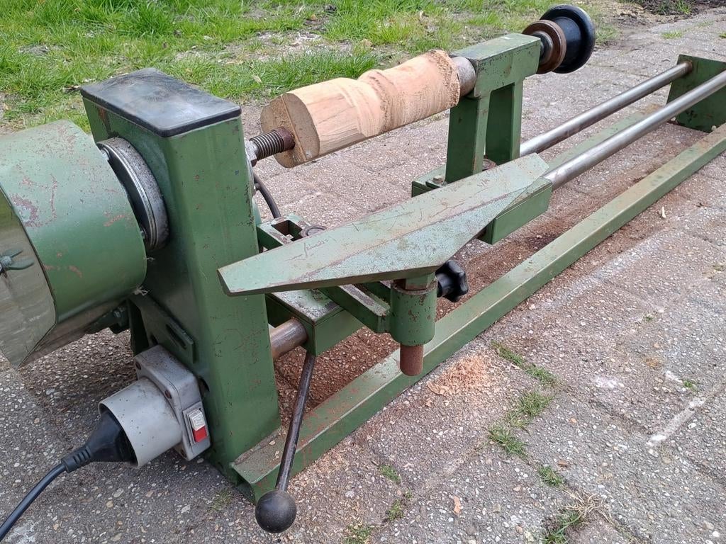 Draaibank voor hout, Ophalen