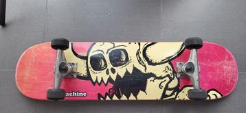 Skateboard  beschikbaar voor biedingen