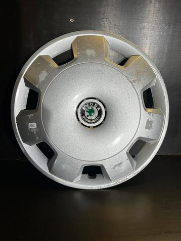 1 originele Skoda Fabia 14" wieldop beschikbaar voor biedingen