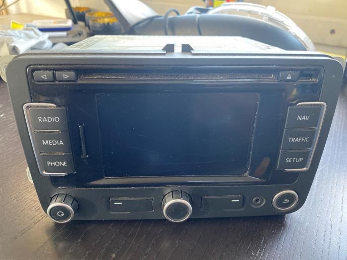 Système navigation d'un Volkswagen Golf, Autos : Pièces & Accessoires, Électronique & Câbles, Volkswagen, Utilisé, 3 mois de garantie