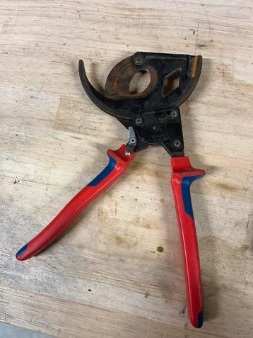 Kabelscharen knipex en facom beschikbaar voor biedingen