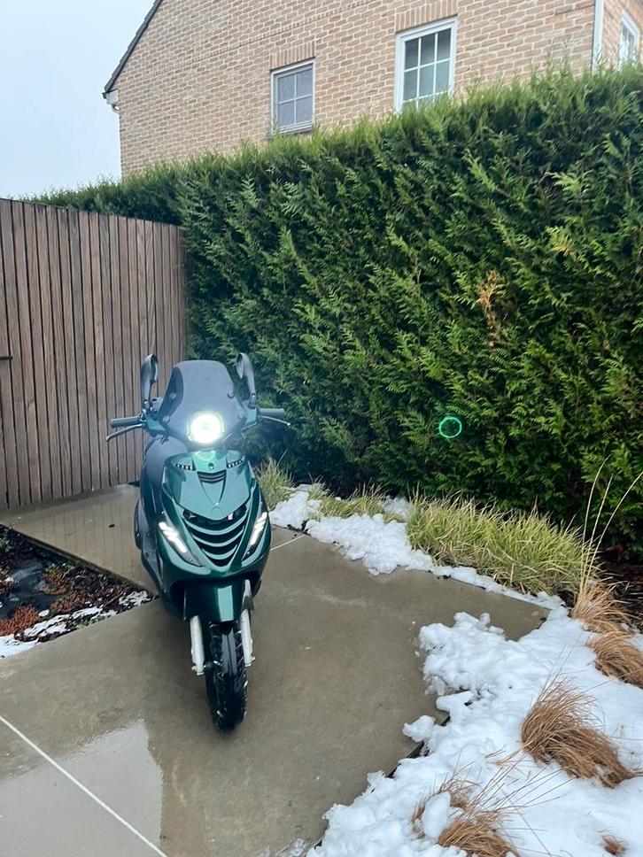 Piaggio zip 4t bj 2024, Fietsen en Brommers, Scooters | Piaggio, Zo goed als nieuw, Zip, Ophalen of Verzenden