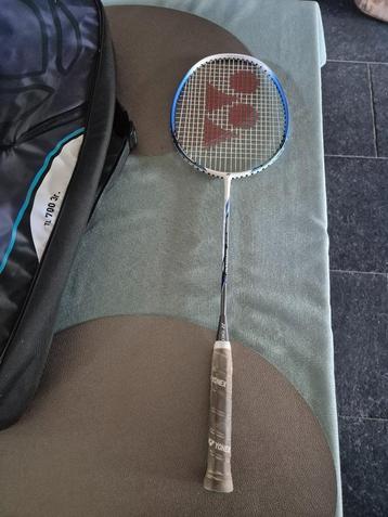 yonex nanoray 10F beschikbaar voor biedingen