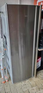 Aeg rkb532f2dx, Elektronische apparatuur, Koelkasten en IJskasten, Ophalen, Zo goed als nieuw