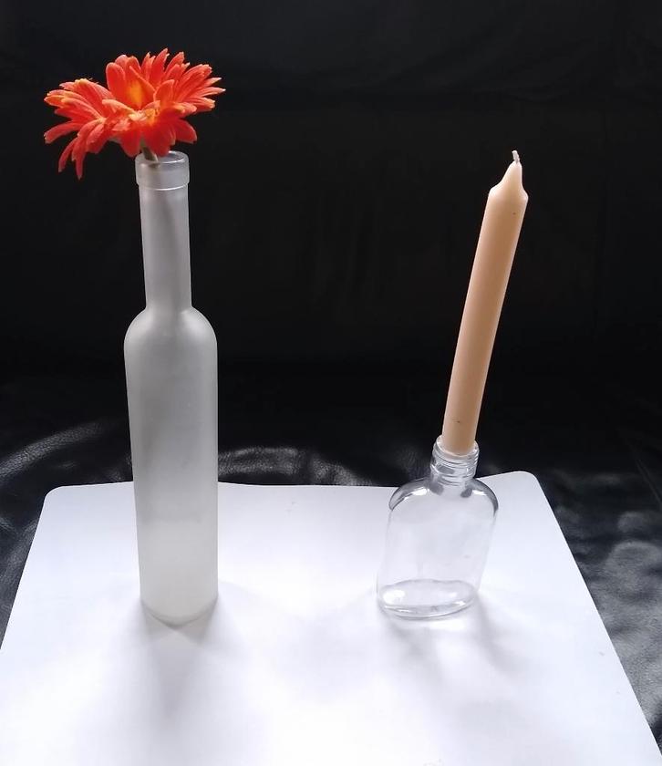 1 flesje + 1 lange smalle fles als vaasje/kaarsenhouder, Huis en Inrichting, Keuken | Servies, Nieuw, Overige typen, Overige stijlen