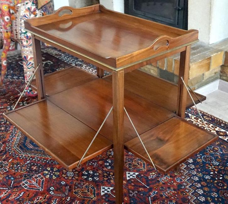 Antiek Engels meubilair: Engelse bar uit de 19e eeuw, Antiek en Kunst, Antiek | Meubels | Tafels, Ophalen